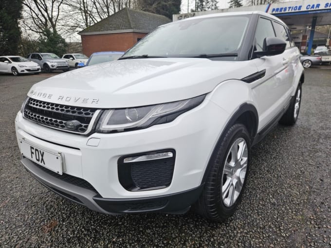 2025 Land Rover Range Rover Evoque