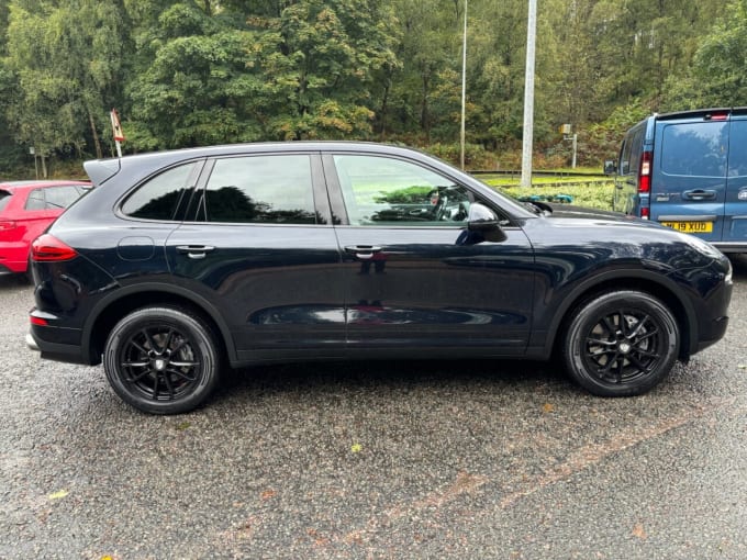 2024 Porsche Cayenne