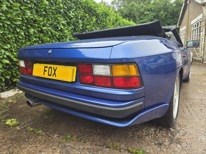 2025 Porsche 944