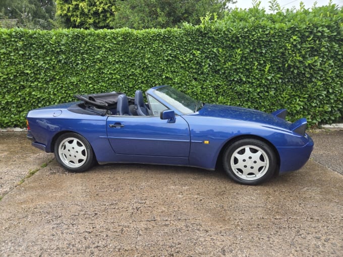 2025 Porsche 944