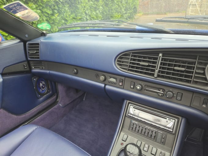2025 Porsche 944