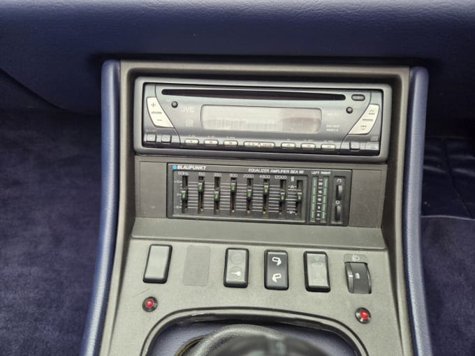 2025 Porsche 944