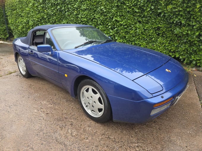 2025 Porsche 944