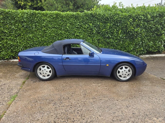 2025 Porsche 944
