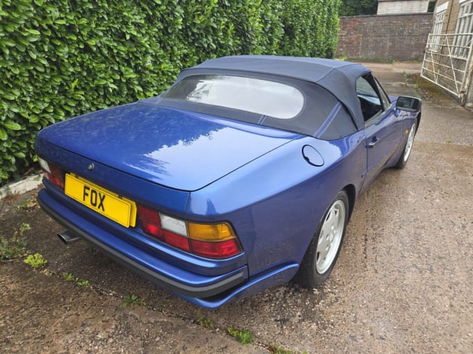 2025 Porsche 944