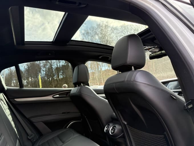 2025 Alfa Romeo Stelvio