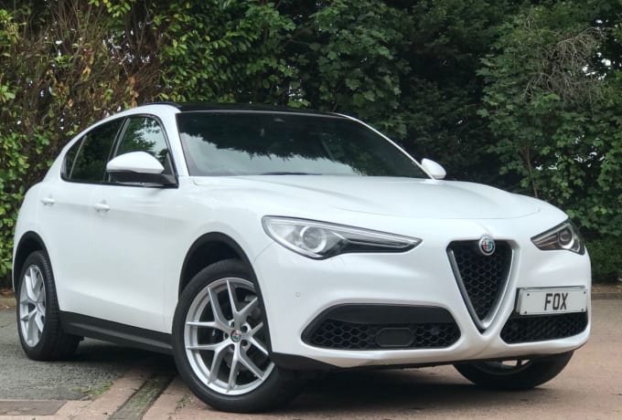 2025 Alfa Romeo Stelvio