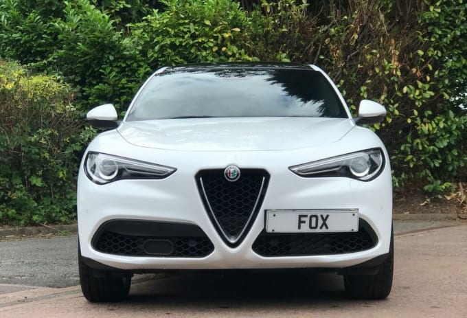 2025 Alfa Romeo Stelvio