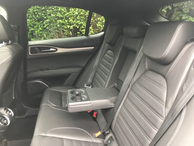 2025 Alfa Romeo Stelvio