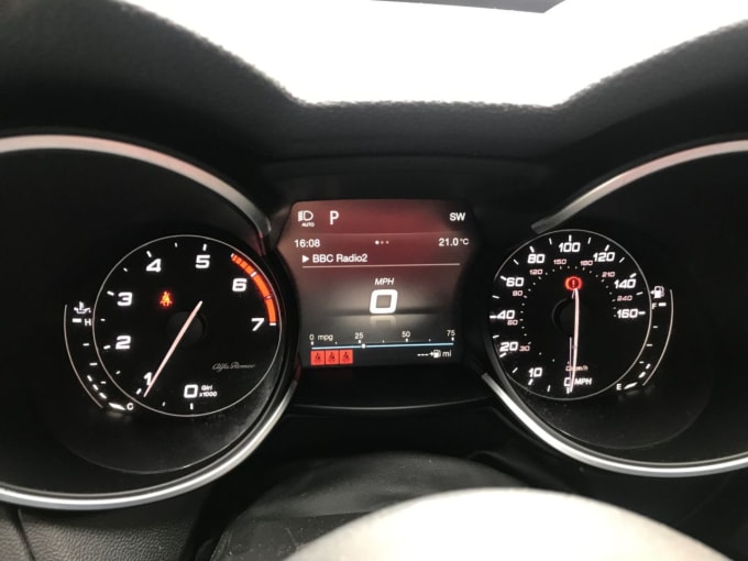2025 Alfa Romeo Stelvio