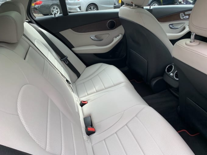 2025 Mercedes-benz C-class
