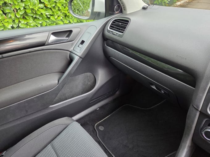2025 Volkswagen Golf