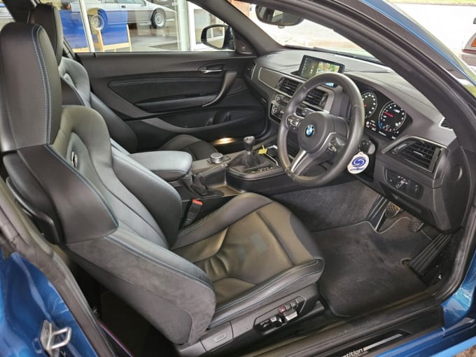 2025 BMW M2