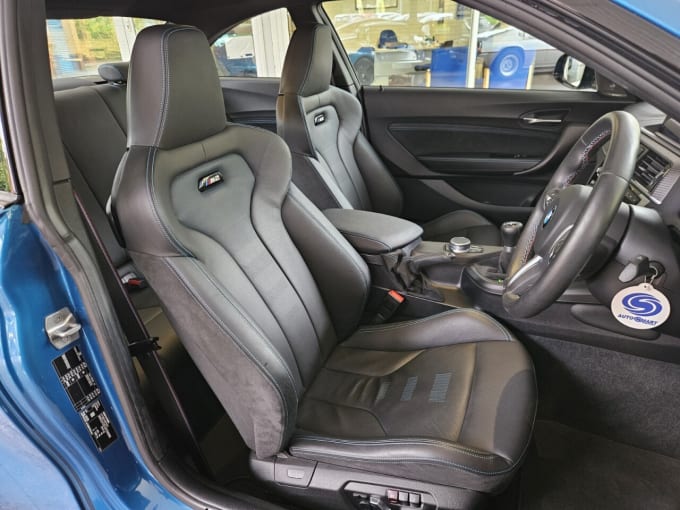2025 BMW M2