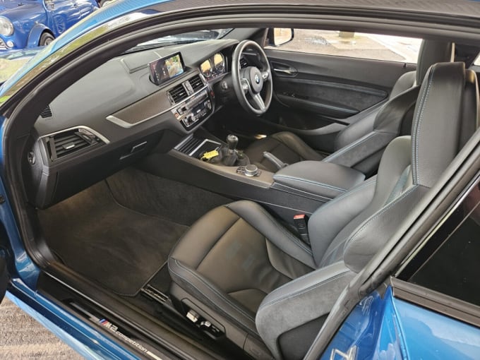 2025 BMW M2