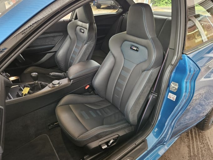 2025 BMW M2