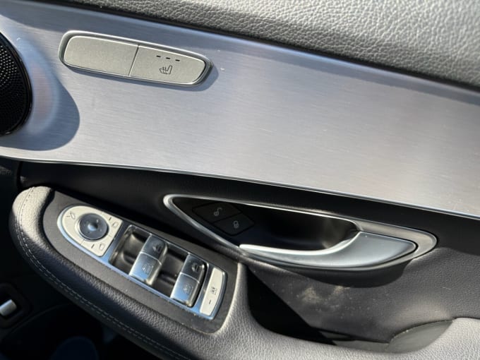 2025 Mercedes-benz C-class