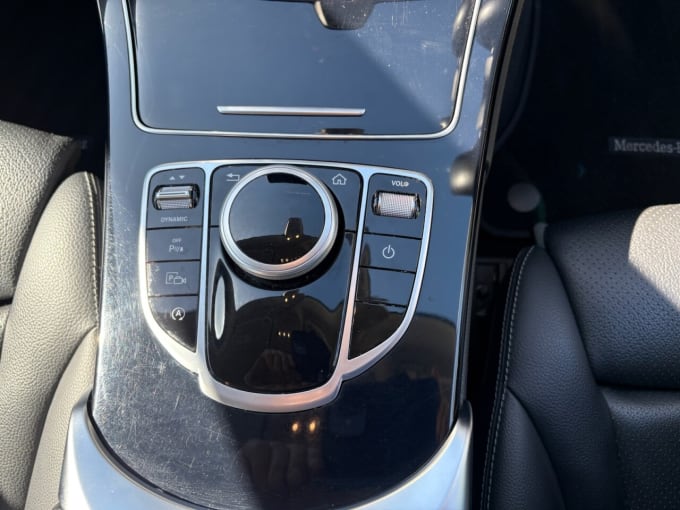 2025 Mercedes-benz C-class