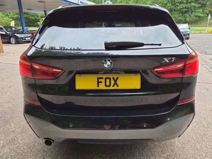 2025 BMW X1