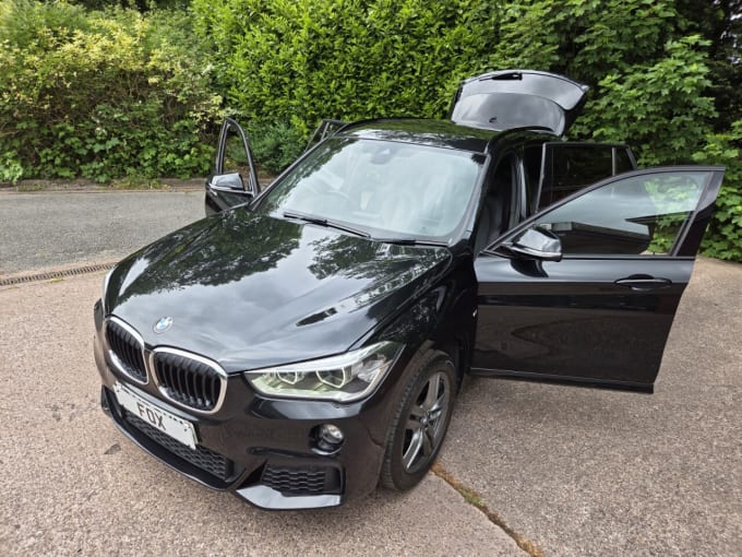 2025 BMW X1