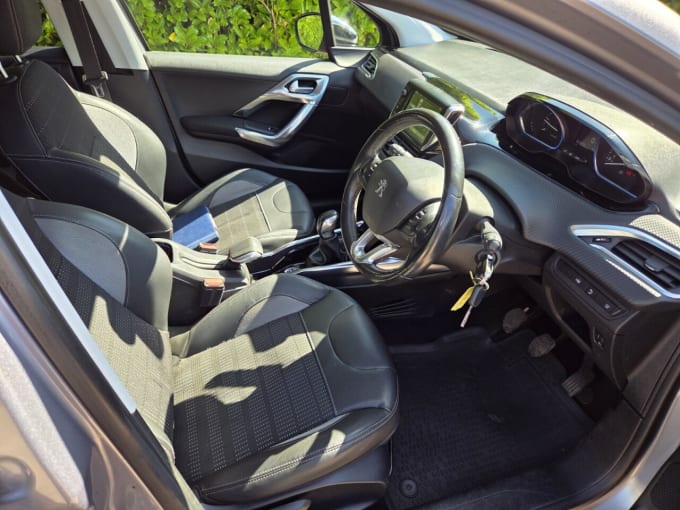 2025 Peugeot 2008
