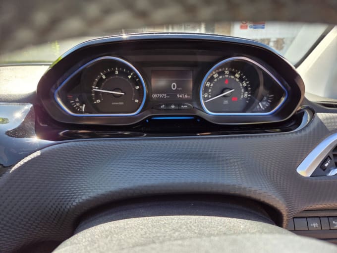 2025 Peugeot 2008