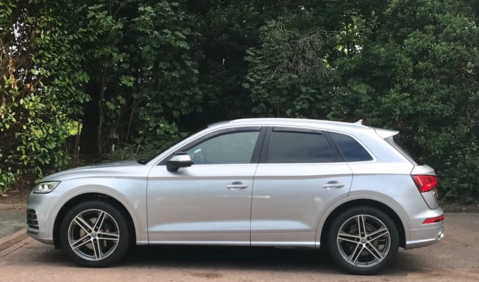 2025 Audi Sq5