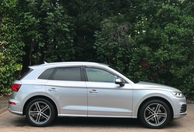 2025 Audi Sq5