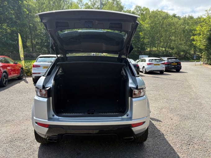 2025 Land Rover Range Rover Evoque