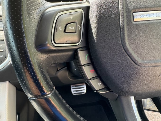 2025 Land Rover Range Rover Evoque