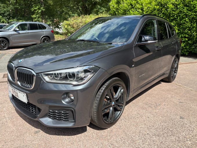 2025 BMW X1