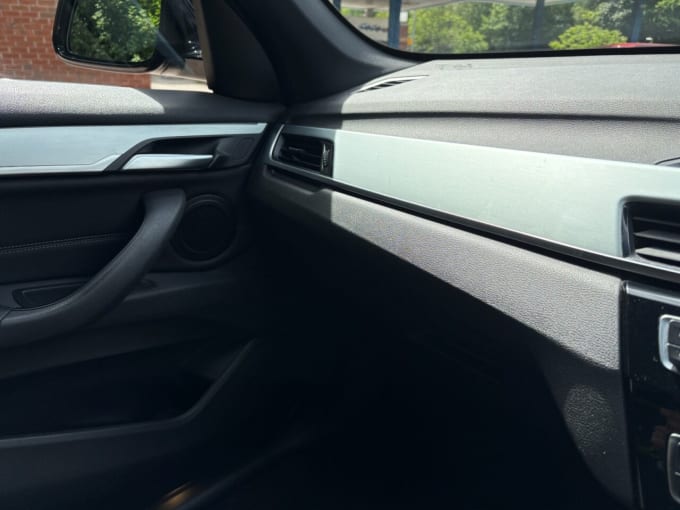 2025 BMW X1