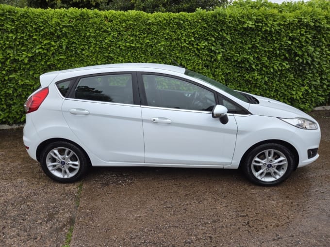 2025 Ford Fiesta