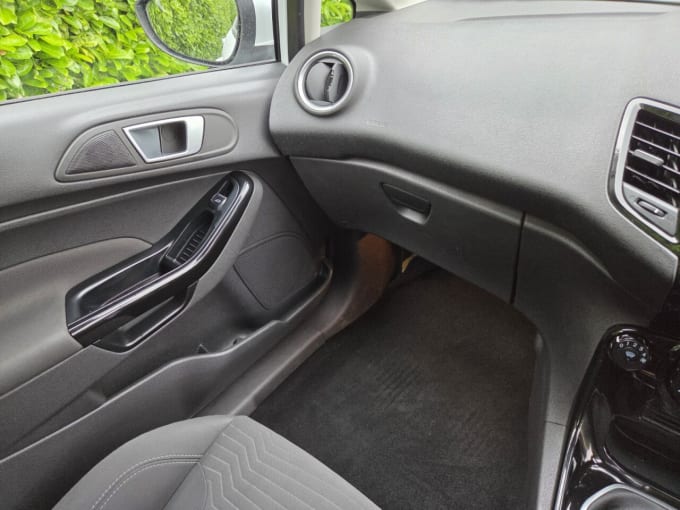 2025 Ford Fiesta