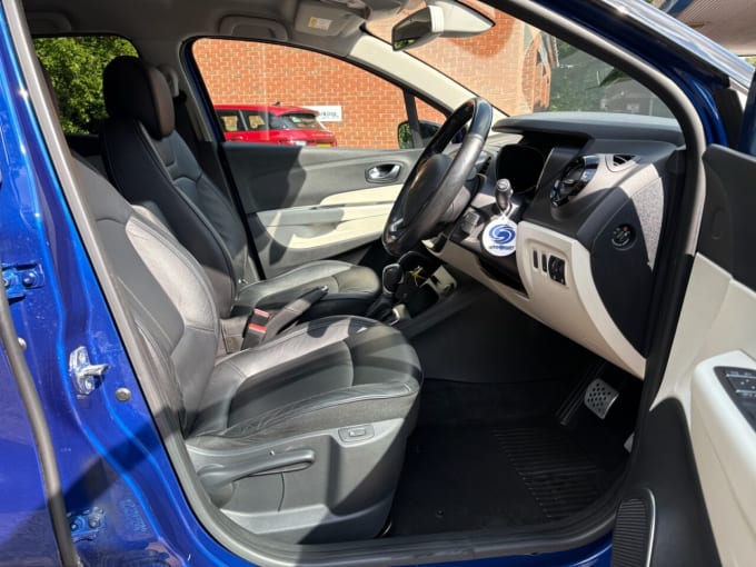 2025 Renault Captur