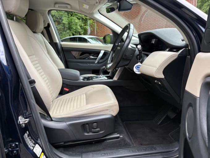 2025 Land Rover Discovery Sport