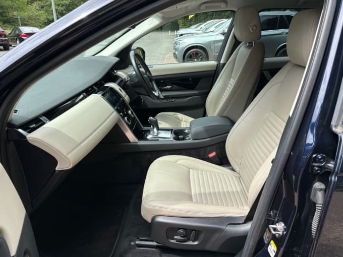2025 Land Rover Discovery Sport