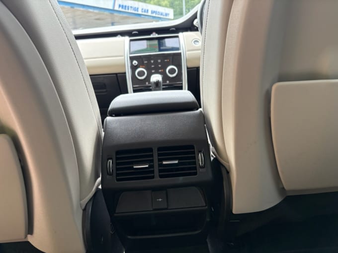 2025 Land Rover Discovery Sport