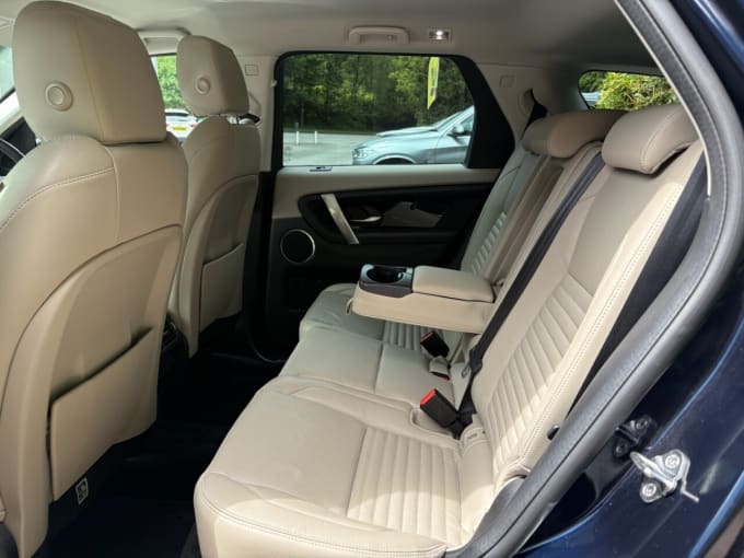 2025 Land Rover Discovery Sport