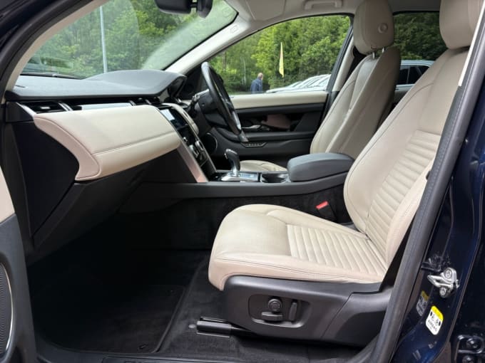 2025 Land Rover Discovery Sport