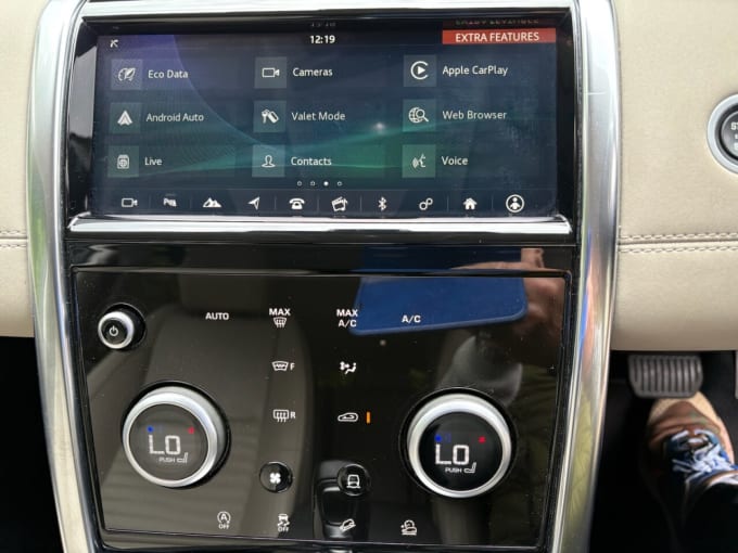 2025 Land Rover Discovery Sport