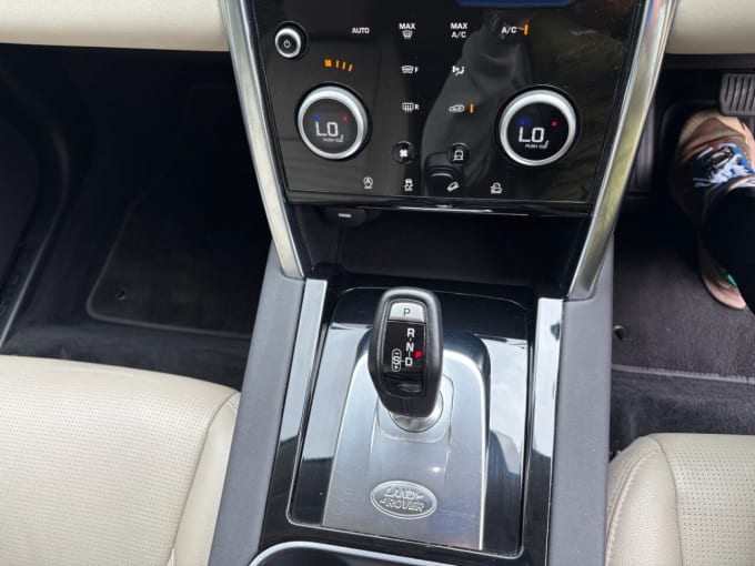 2025 Land Rover Discovery Sport