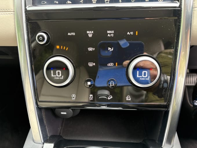 2025 Land Rover Discovery Sport
