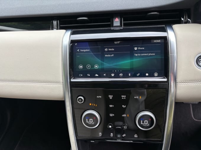 2025 Land Rover Discovery Sport