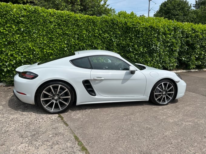 2025 Porsche 718 Cayman