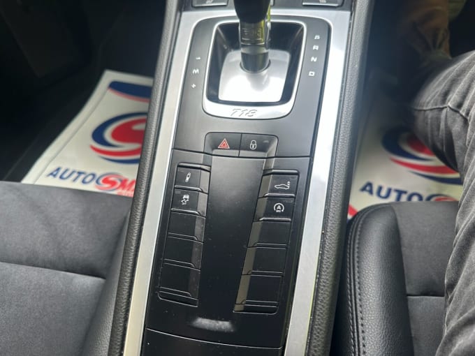 2025 Porsche 718 Cayman