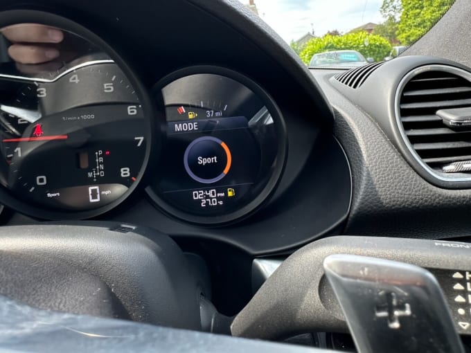 2025 Porsche 718 Cayman