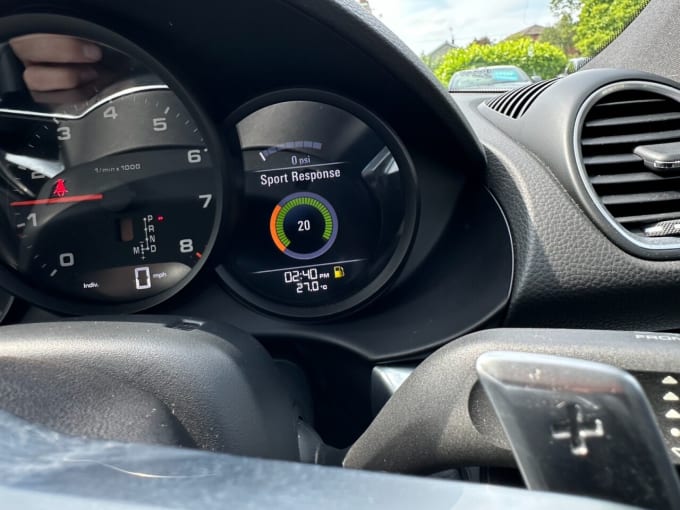 2025 Porsche 718 Cayman