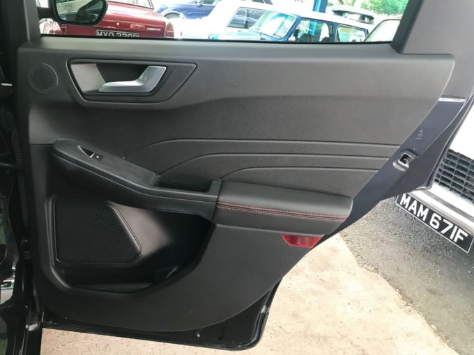 2025 Ford Kuga