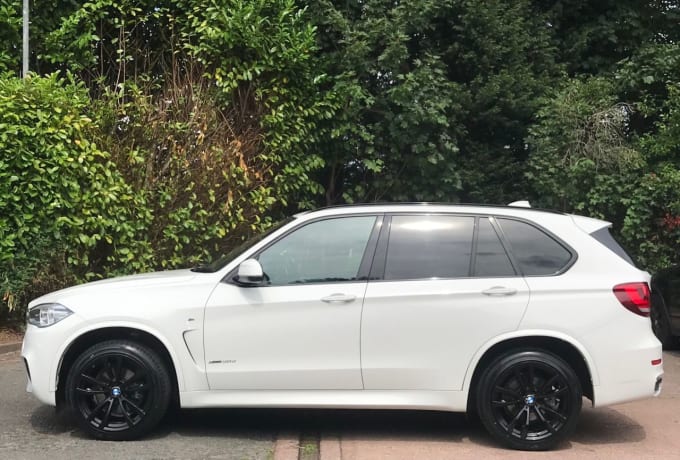 2025 BMW X5